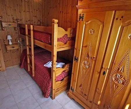 Champoluc Apartment *