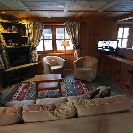 Champoluc Apartment *
