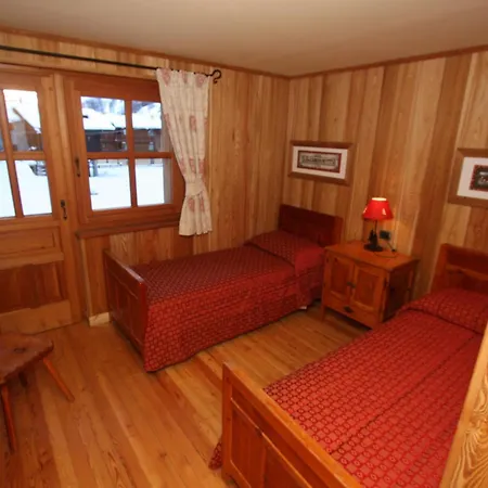 Champoluc Apartment