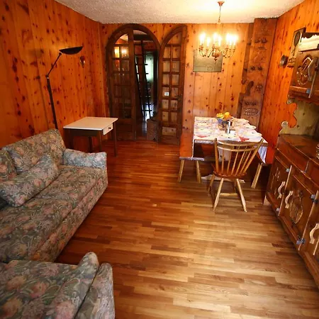 Lägenhet Champoluc Apartment *