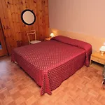 Champoluc Apartment *