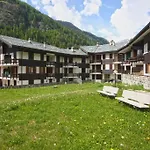 Champoluc Apartment *