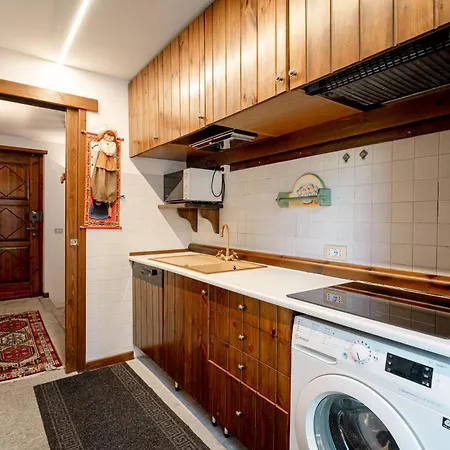 Champoluc Apartment *