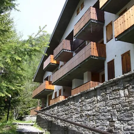 Champoluc Apartment *