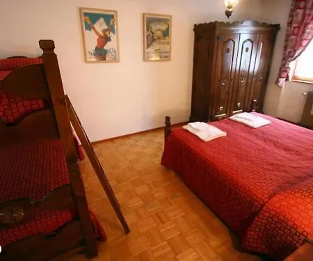 Champoluc Apartment *
