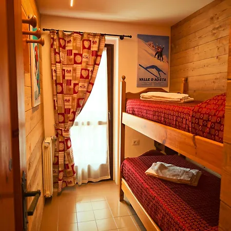 Champoluc Apartment *