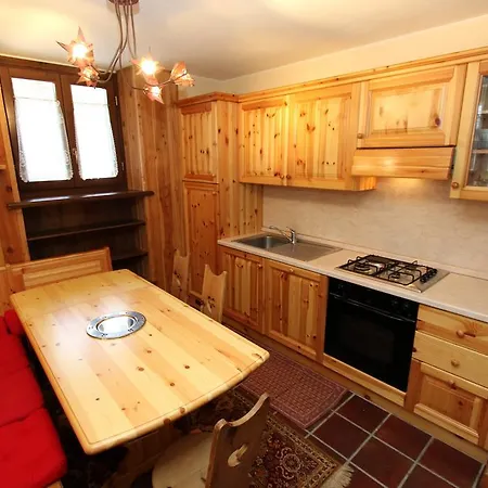 Champoluc Apartment Appartement *