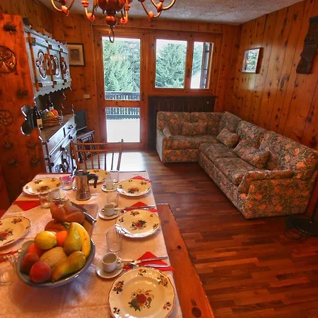 Champoluc Apartment *