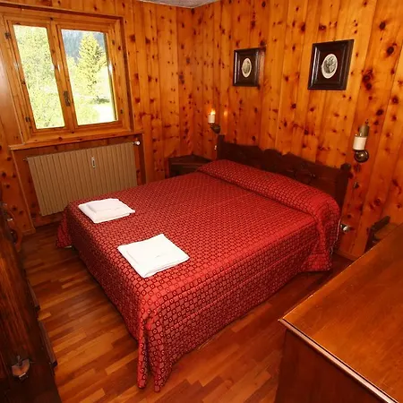 Champoluc Apartment *